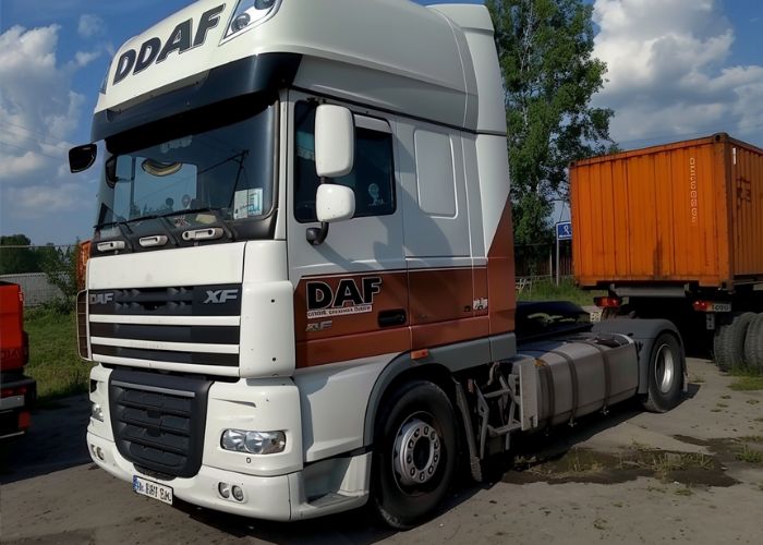 Skup ciężar&oacute;wek DAF Kalisz DAF XF 460, DAF XF 105 oraz skup DAF XF 440