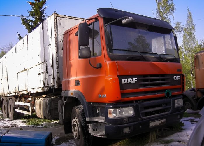 Skup ciężar&oacute;wek DAF Leszno DAF XF 460, DAF XF 105 oraz skup DAF LF 530
